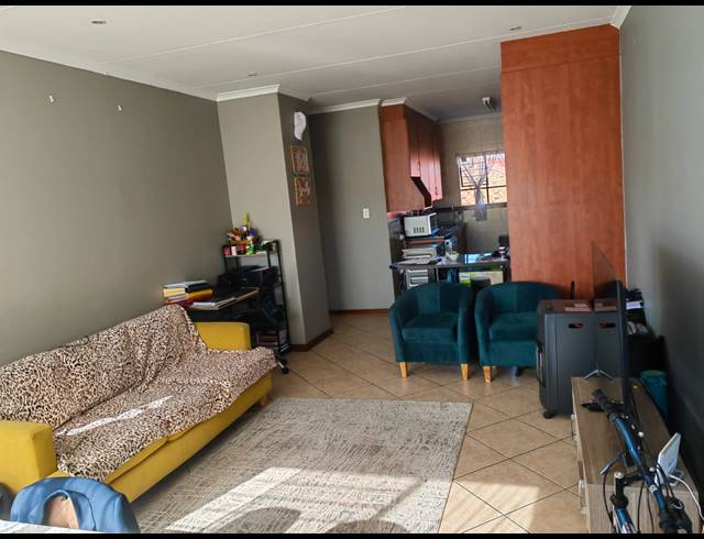 98M² APARTMENT BLOCK FOR SALE IN LIEFDE EN VREDE